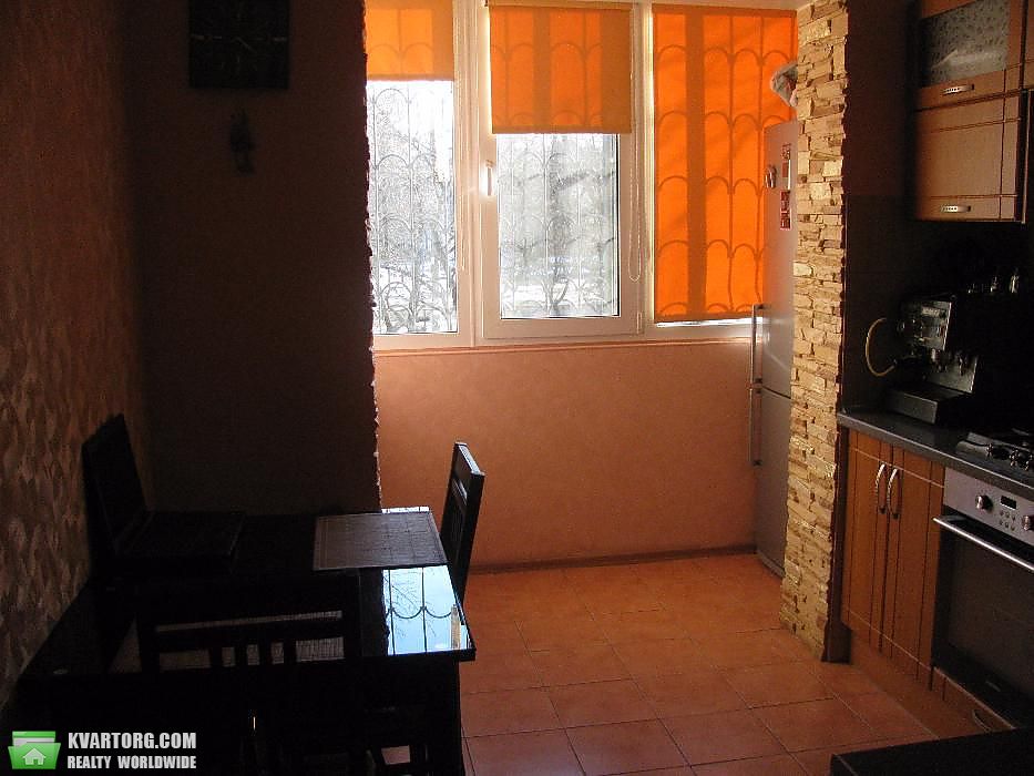 Sell 1-room apartment. Киев,  Свободы пр — photo 8
