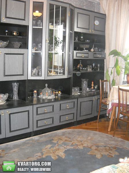 Sell 2-room apartment. Киев,  Русановская наб — photo 3