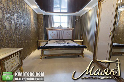 Sell 3-room apartment. Киев,  Днепровская наб — photo 4