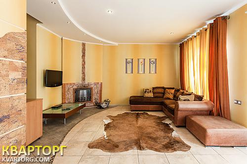 Rent out house. Одесса, Уютная — photo 1