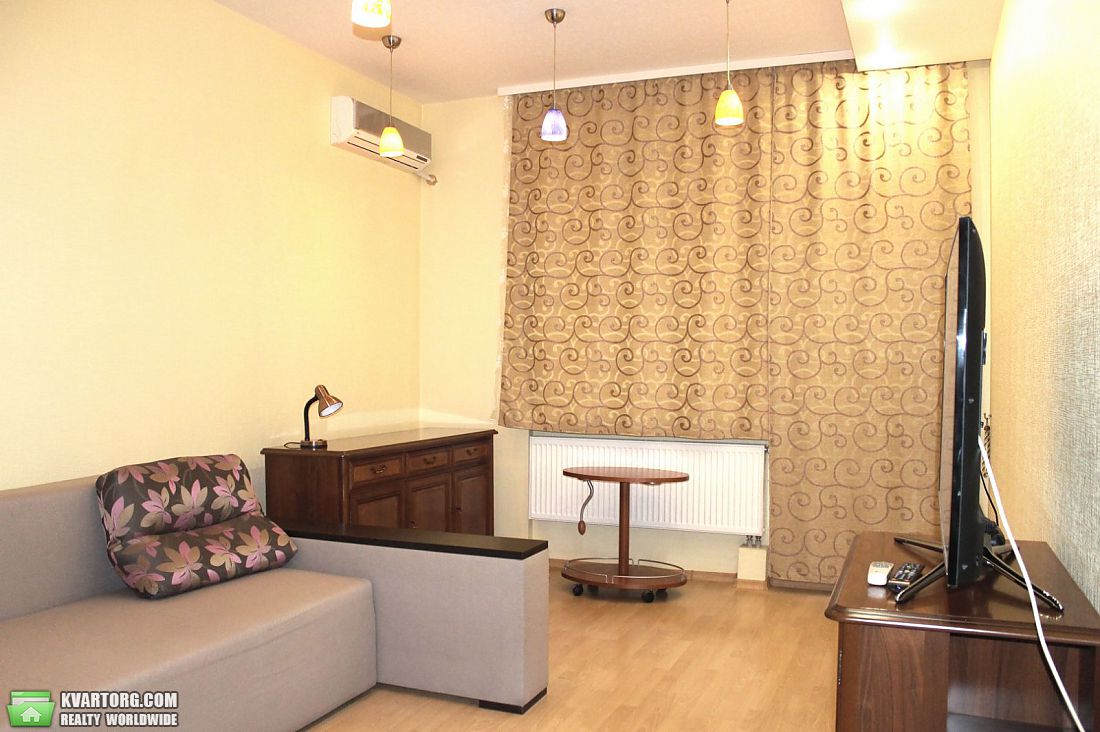Sell 3-room apartment. Днепропетровск,  Европейская пл — photo 2