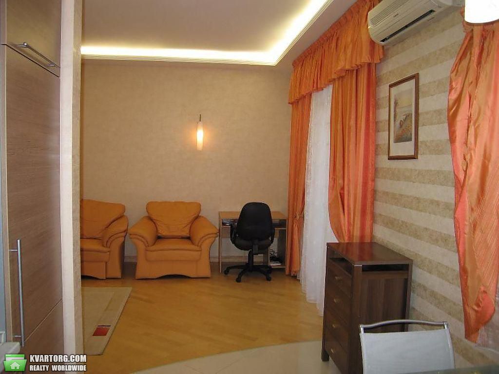 Rent out 2-room apartment. Киев,  Цитадельная — photo 5