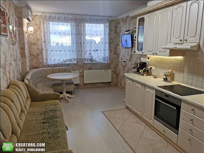 Sell 3-room apartment. Киев, Голосеевская — photo 1