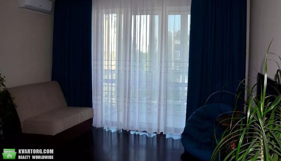 Sell 1-room apartment. Киев,  Метрологическая — photo 3