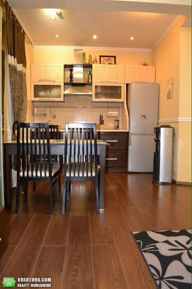 Rent out house. Киев,  Газопроводная — photo 4
