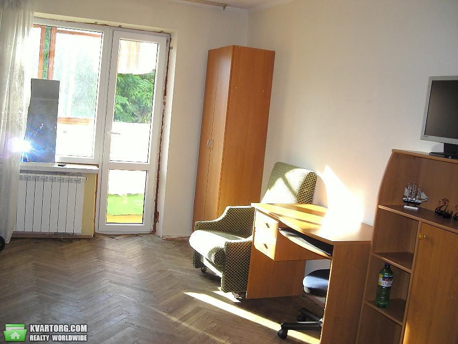Rent out 1-room apartment. Киев,  Волгоградская — photo 7
