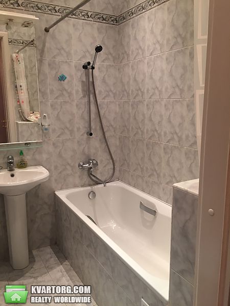Sell 3-room apartment. Киев, Мазепы — photo 1