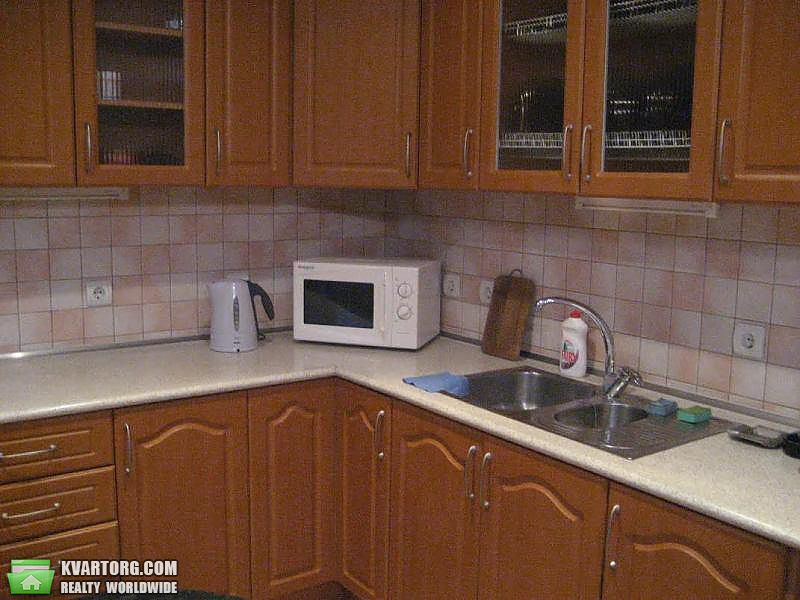 Rent out 2-room apartment. Киев,  Михайловская — photo 4