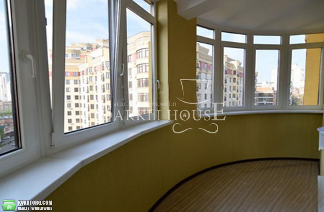 Rent out 4-room apartment. Киев,  Полтавская — photo 8