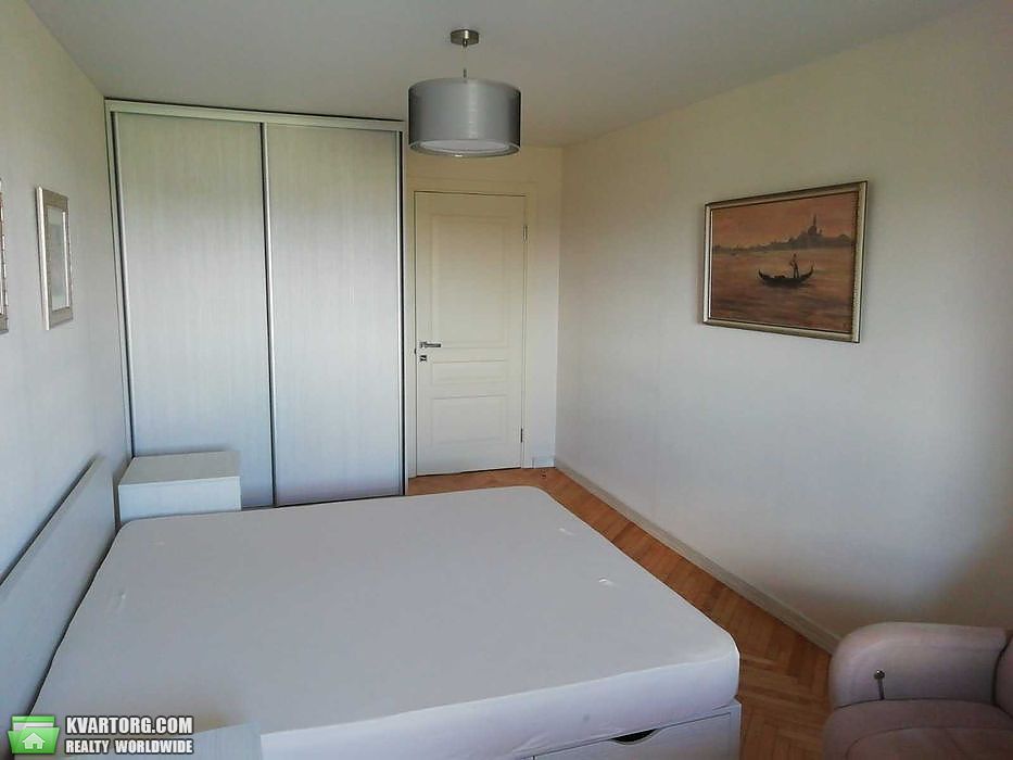 Sell 3-room apartment. Киев,  Энтузиастов — photo 3