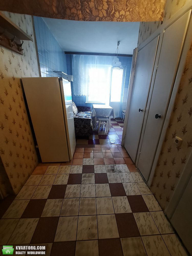 Rent out 1-room apartment. Киев,  Стуса — photo 7