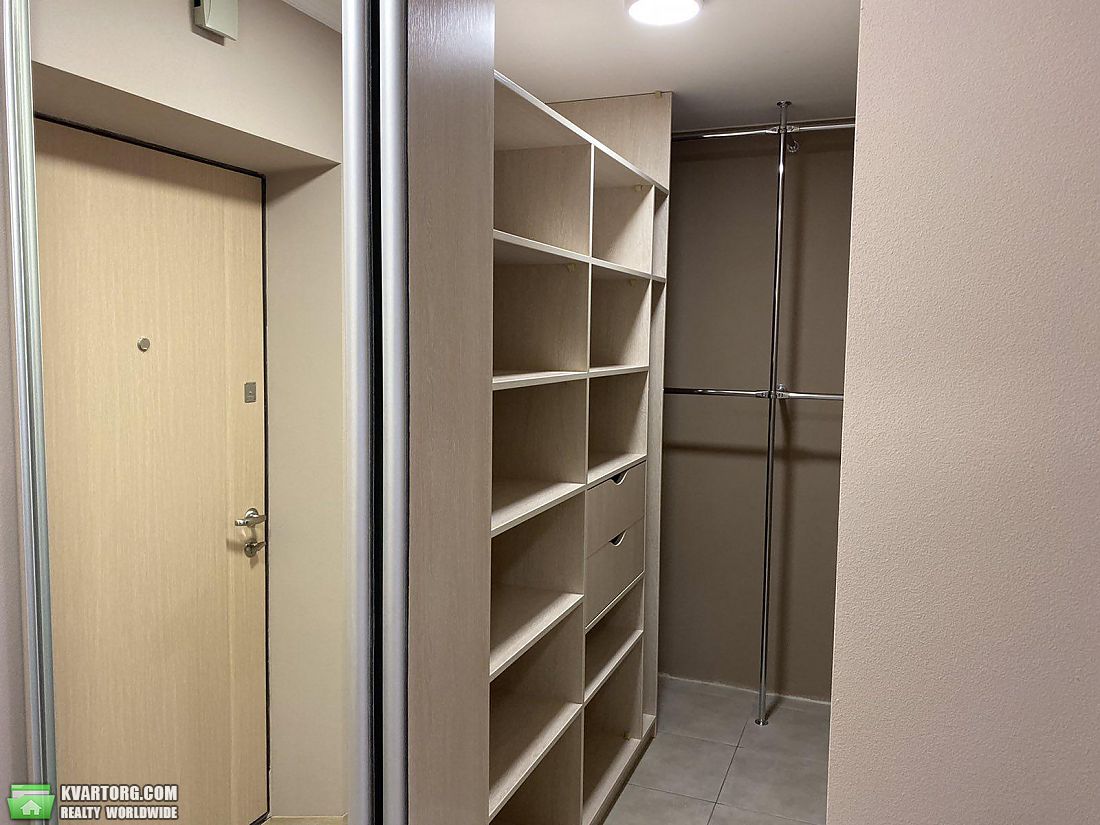 Rent out 1-room apartment. Киев,  Московская — photo 7