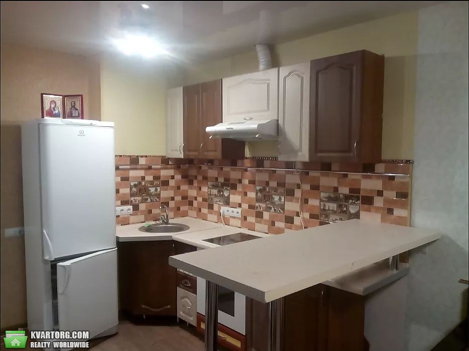 Rent out 2-room apartment. Киев,  Герцена — photo 4
