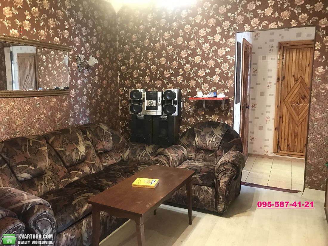 Sell 3-room apartment. Киев,  Срибнокильская — photo 9