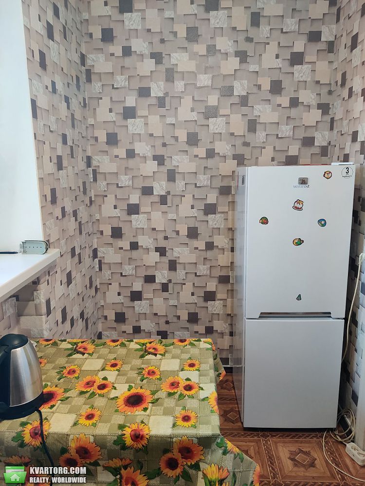 Rent out 1-room apartment. Киев, харченко — photo 2