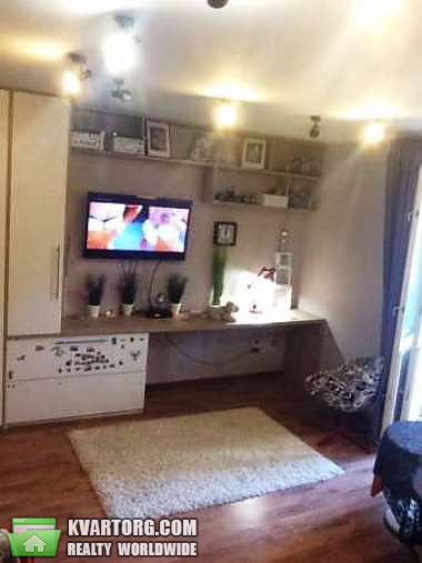 Sell 2-room apartment. Киев,  Радченко — photo 2