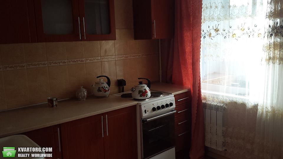 Rent out 1-room apartment. Киев,  Героев Сталинграда пр — photo 2