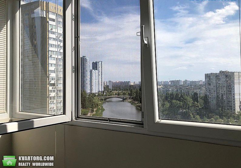 Rent out 2-room apartment. Киев,  Туманяна — photo 10