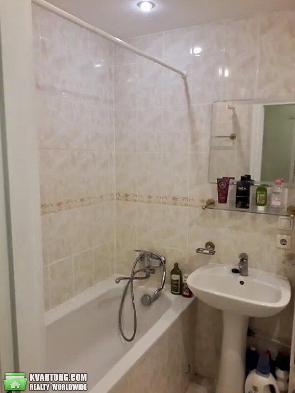 Rent out 2-room apartment. Киев, Тютюнника — photo 6