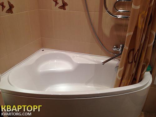 Rent out 3-room apartment. Киев,  Миропольская — photo 9