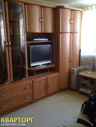 Rent out 2-room apartment. Днепропетровск,  Кирова — photo 1