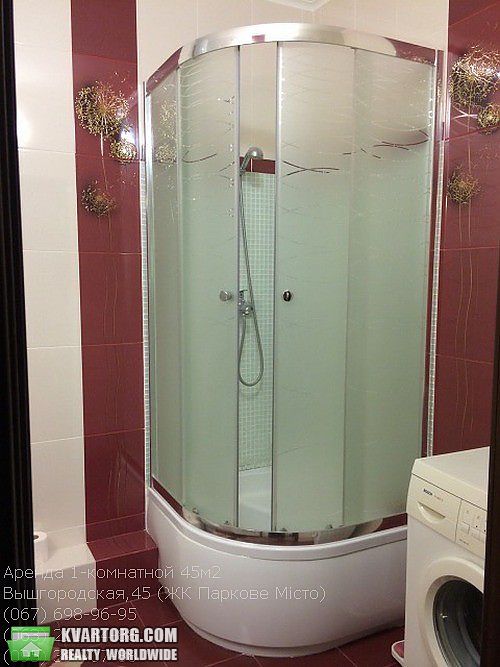 Rent out 1-room apartment. Киев, Вышгородская — photo 7
