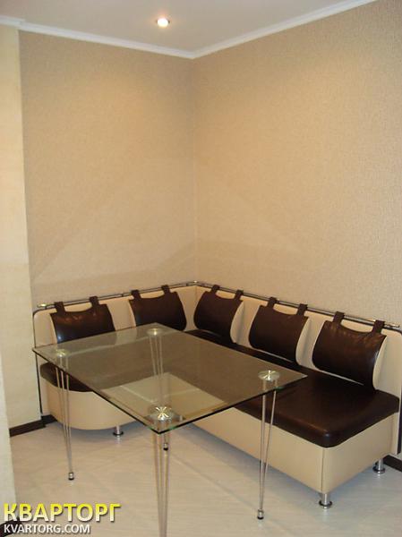 Sell 2-room apartment. Киев,  Крушельницкой — photo 2