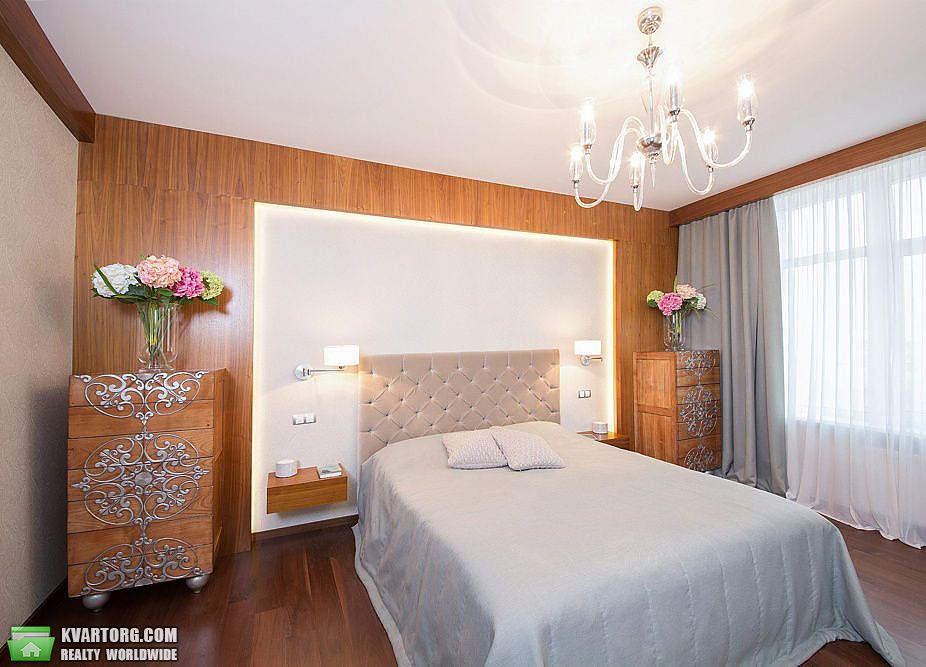 Rent out 2-room apartment. Киев,  Леси Украинки бул — photo 1