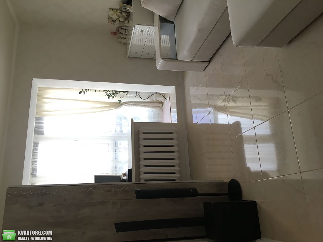 Sell 2-room apartment. Киев,  Радужная — photo 2