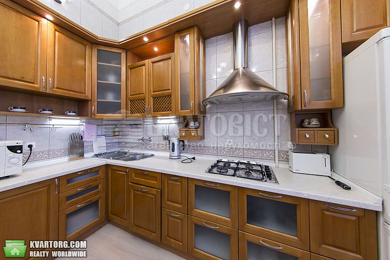 Rent out 1-room apartment. Киев,  Владимирская — photo 4