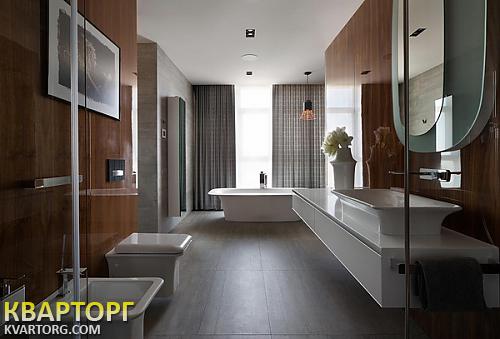 Sell 4-room apartment. Киев,  Драгомирова — photo 8