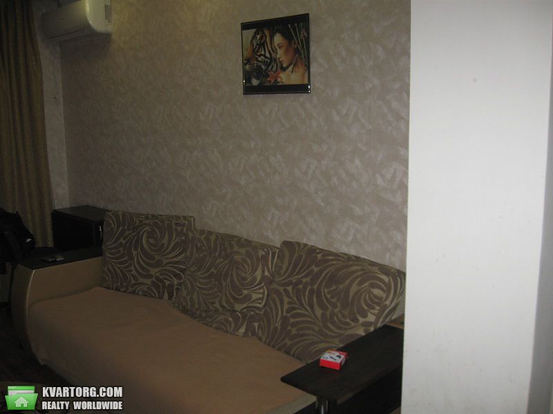 Rent out 3-room apartment. Днепропетровск, пр. Героев — photo 3