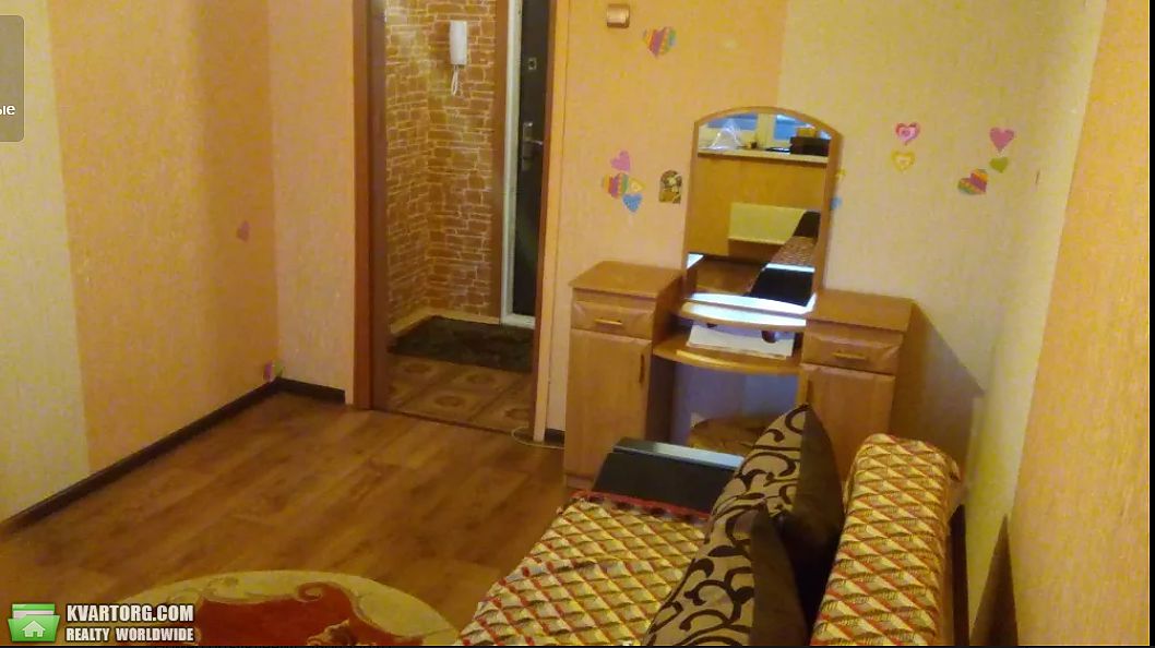 Rent out 2-room apartment. Киев,  Чернобыльская — photo 2