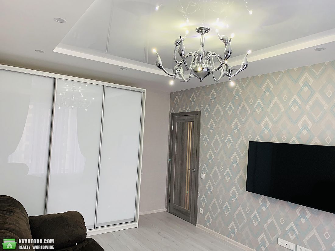 Sell 1-room apartment. Киев,  Метрологическая — photo 2