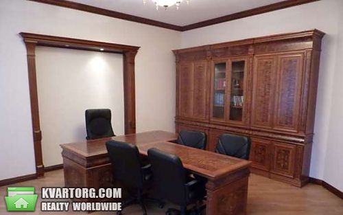 Rent out office. Киев, Лютеранская — photo 1