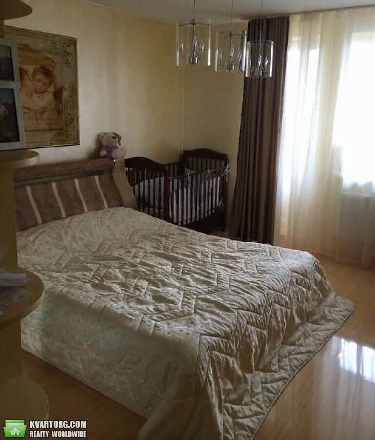 Rent out 3-room apartment. Киев,  Голосеевская — photo 3