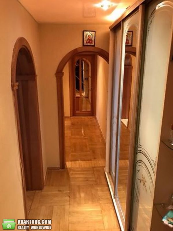 Sell 3-room apartment. Киев,  Зодчих — photo 7