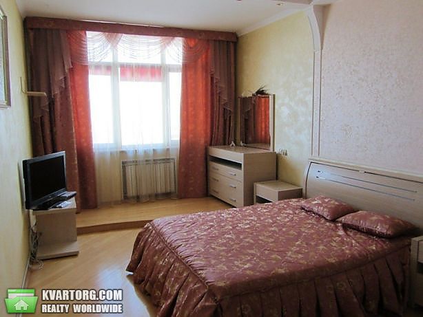Rent out 3-room apartment. Киев, Героев Сталинграда просп. — photo 6