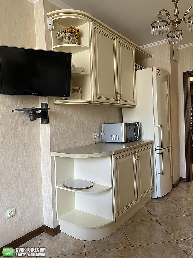 Sell 3-room apartment. Киев,  Срибнокильская — photo 2