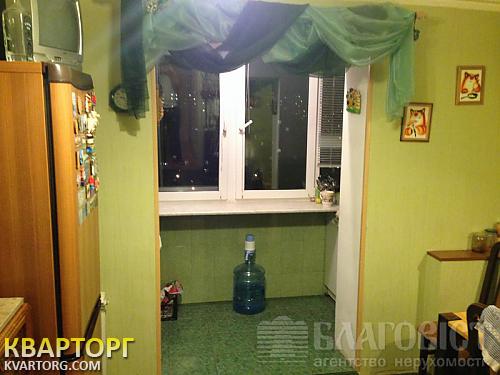 Sell 2-room apartment. Киев, Березняковская — photo 2