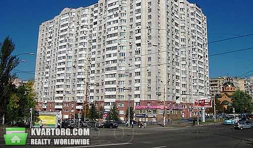 Sell 3-room apartment. Киев,  Прилужная — photo 1
