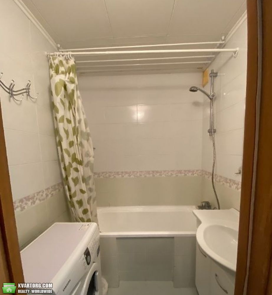 Rent out 2-room apartment. Киев,  Глушкова пр — photo 3