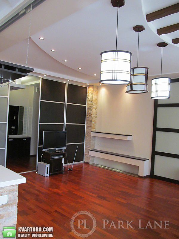 Sell 1-room apartment. Киев,  Жилянская — photo 2