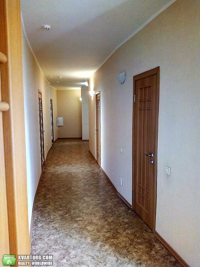 Rent out 3-room apartment. Киев, Днепровская набережная — photo 1