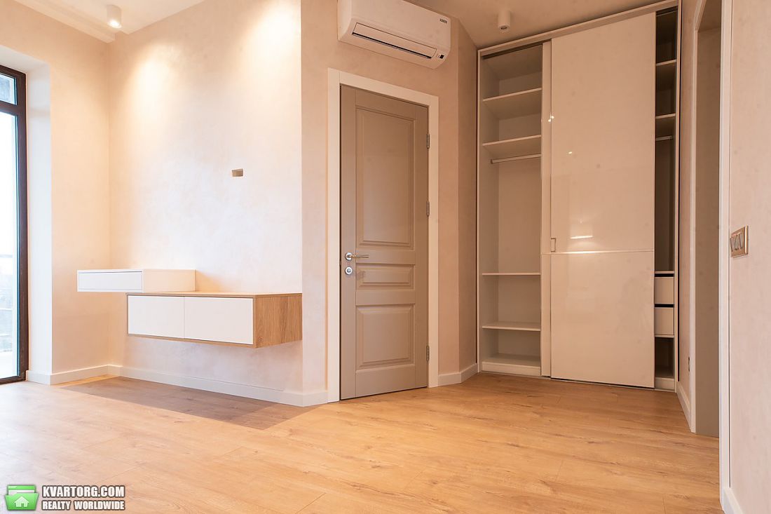 Rent out house. Киев,  Садовая Осокорки — photo 6