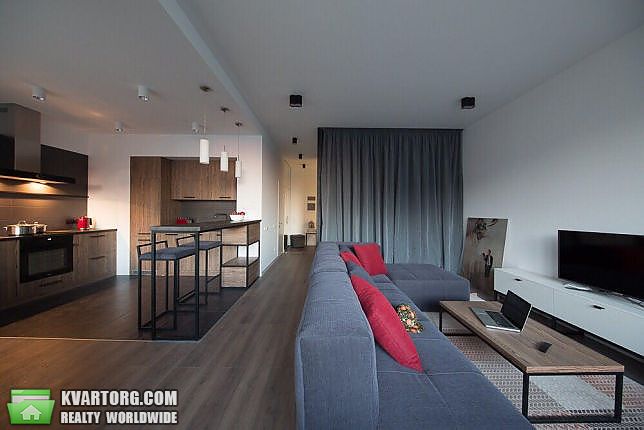Rent out 2-room apartment. Киев, Драгомирова — photo 1