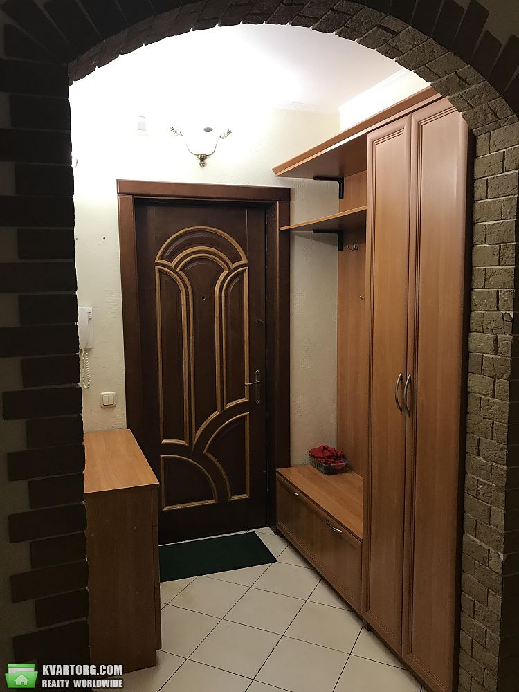 Sell 3-room apartment. Киев, Бажана — photo 2
