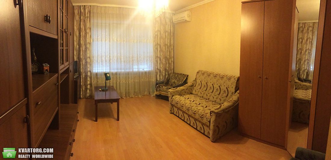 Rent out 3-room apartment. Днепропетровск, набережная Победы — photo 6