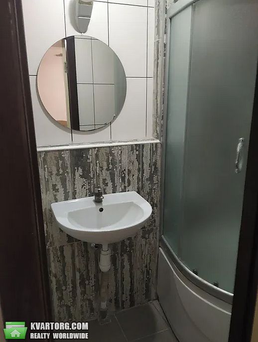 Rent out 1-room apartment. Киев,  Садовая Осокорки — photo 8