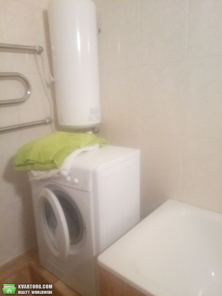 Rent out 2-room apartment. Киев, Дмитриевская — photo 10